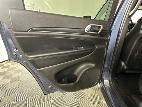 Certified 2020 Jeep Grand Cherokee Limited image 12