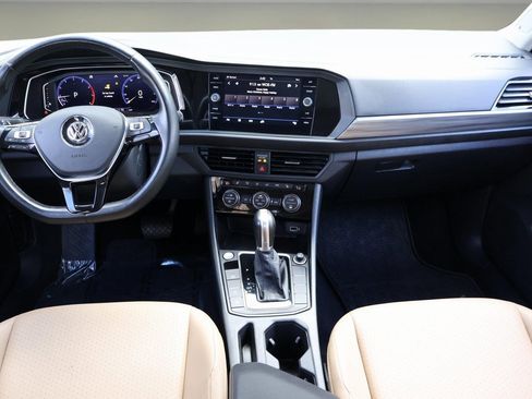 Used 2019 Volkswagen Jetta SEL image 14