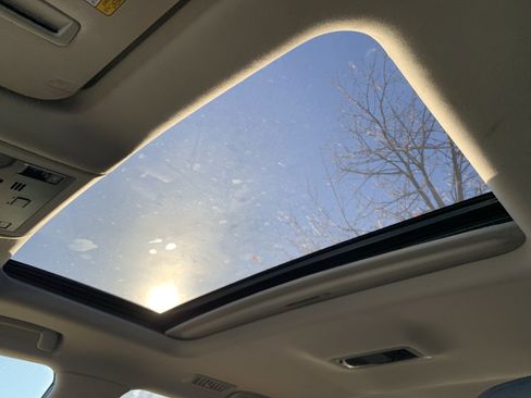 Used 2017 Lexus LX 570 4WD image 27