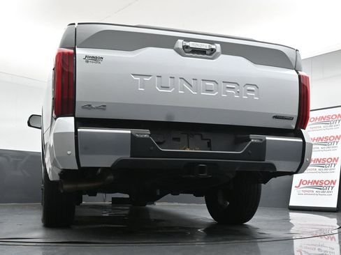 Used 2025 Toyota Tundra Limited w/ Power Package image 32