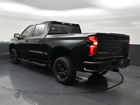 Used 2024 Chevrolet Silverado 1500 LT Trail Boss AWD/4WD image 3