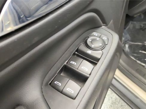 Used 2019 Chevrolet Equinox LT FWD image 29