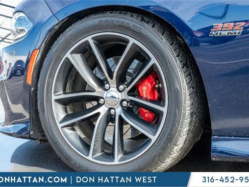 Used 2015 Dodge Charger R/T Scat Pack w/ Technology Group image 41