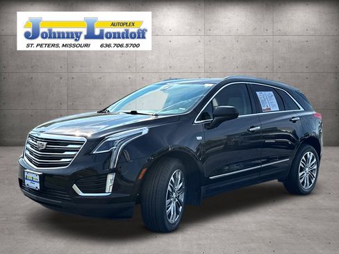 Used 2018 Cadillac XT5 Premium Luxury FWD image 4
