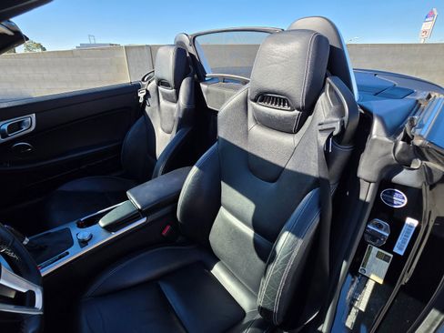 Used 2013 Mercedes-Benz SLK 250 w/ Premium I Pkg image 20