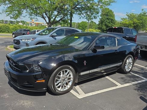 Used 2014 Ford Mustang Premium w/ Equipment Group 202A RWD image 6