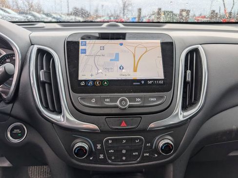 Used 2021 Chevrolet Equinox LT image 15