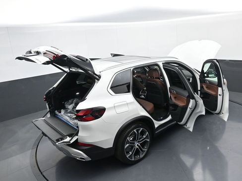 New 2026 BMW X5 xDrive50e AWD/4WD image 44