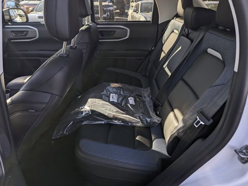 New 2025 Ford Bronco Sport Outer Banks w/ Outer Banks Tech Package+ image 8