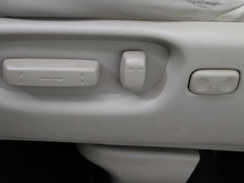 Used 2011 Honda CR-V EX-L image 14