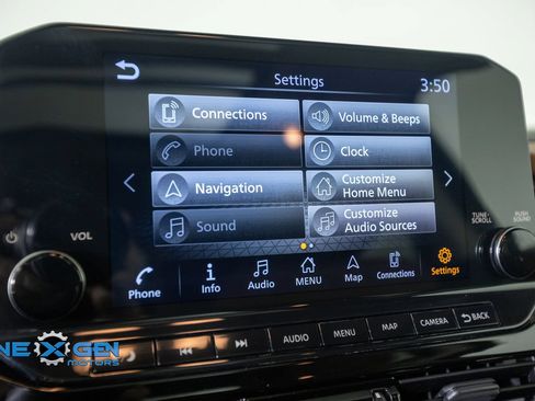Used 2022 Nissan Pathfinder Platinum AWD/4WD image 19