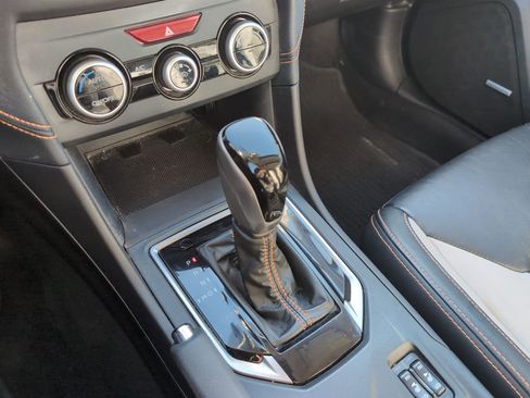 Used 2018 Subaru Crosstrek 2.0i Limited image 24