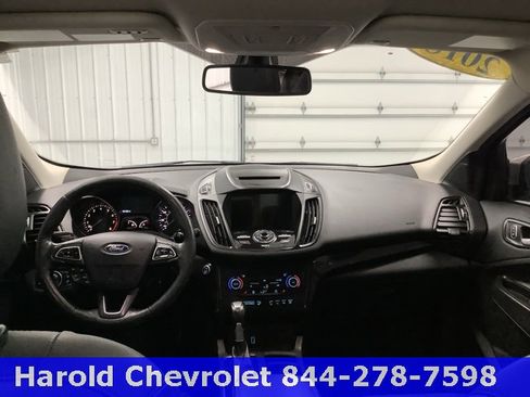 Used 2018 Ford Escape Titanium image 13
