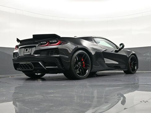 Used 2026 Chevrolet Corvette Z06 image 24