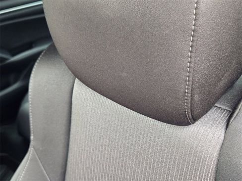 Used 2021 Honda Accord EX image 17