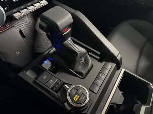 New 2026 Toyota 4Runner 4WD image 26