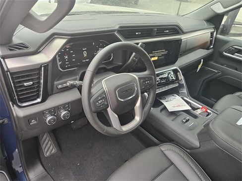 New 2026 GMC Sierra 3500 Denali w/ Denali Reserve Package image 10