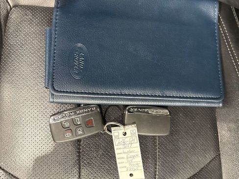 Used 2017 Land Rover Range Rover Evoque SE Premium image 86