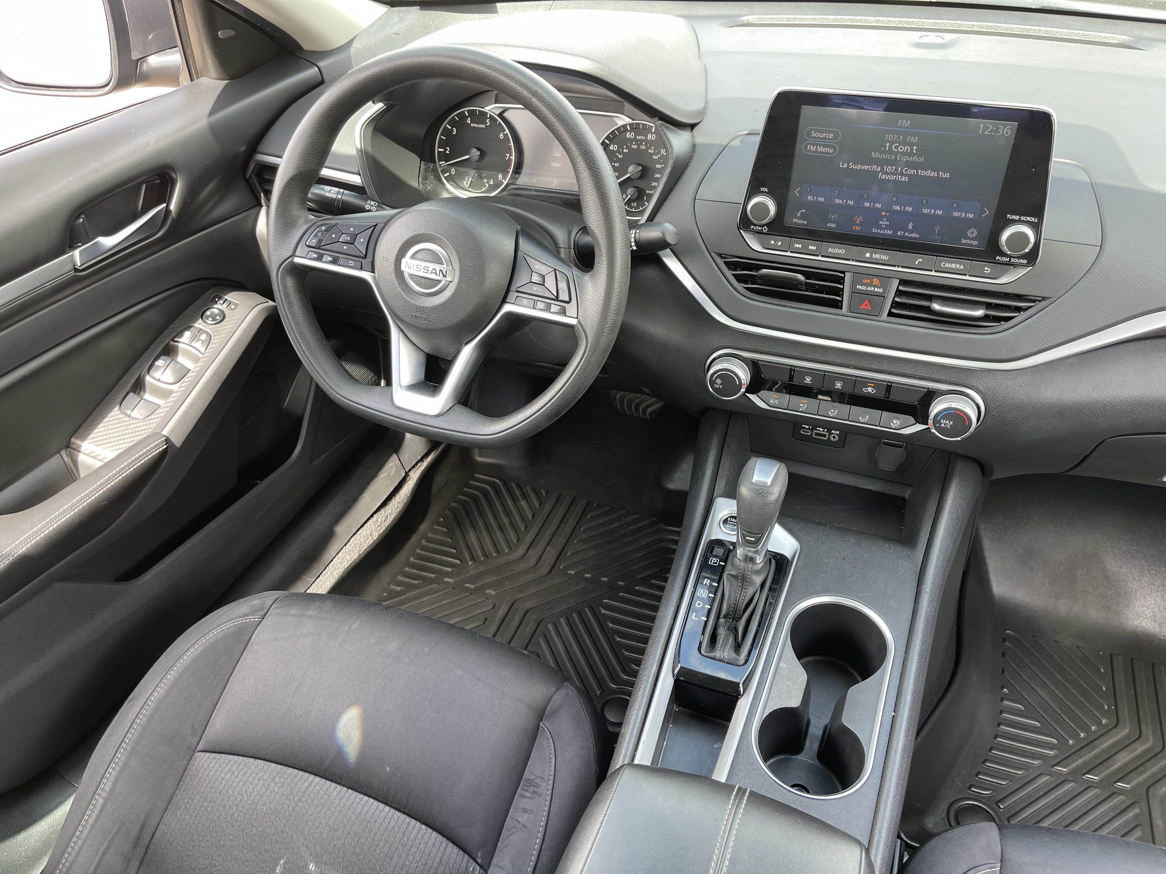 Used 2022 Nissan Altima 2.5 SV FWD image 13