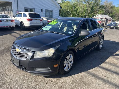 Used 2012 Chevrolet Cruze LS FWD image 3