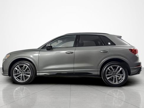 Used 2025 Audi Q3 2.0T Premium w/ Convenience Package AWD/4WD image 2