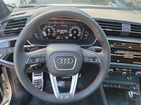 New 2025 Audi Q3 2.0T Premium Plus image 15
