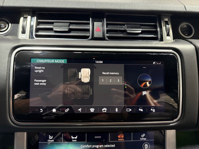 Used 2020 Land Rover Range Rover HSE AWD/4WD image 34