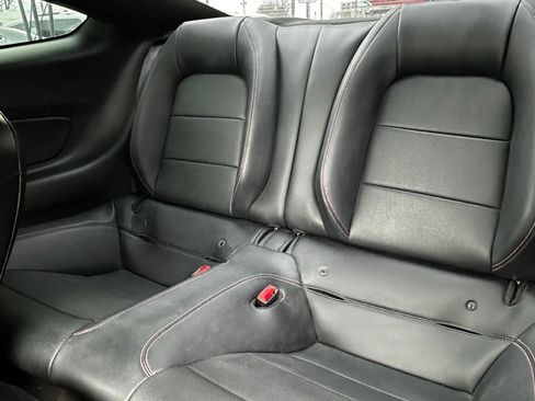 Used 2015 Ford Mustang GT Premium image 10