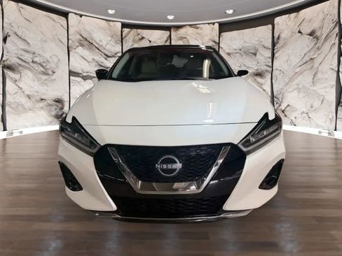 Used 2023 Nissan Maxima Platinum w/ Sport Mat Group FWD image 8