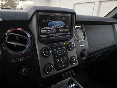 Used 2013 Ford F250 Lariat w/ Chrome Pkg image 60