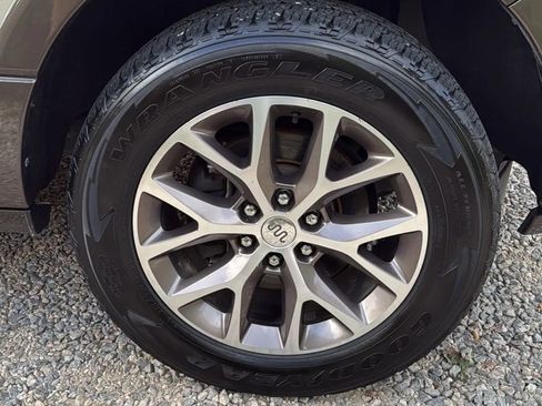 Used 2017 Ford Expedition EL King Ranch image 47