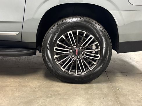 New 2026 GMC Yukon XL Elevation w/ LPO, Floor Liner Package image 11