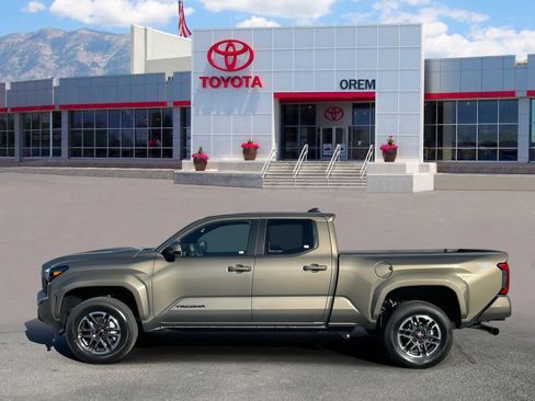 New 2026 Toyota Tacoma TRD Sport w/ TRD Sport Upgrade Package image 5