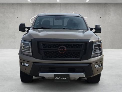 Used 2024 Nissan Titan PRO-4X image 18