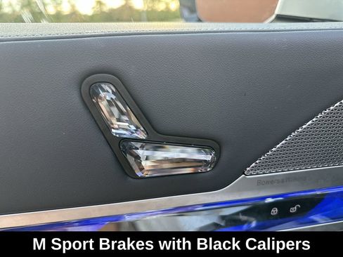 Used 2025 BMW 760i xDrive 760i xDrive w/ Executive Package image 17