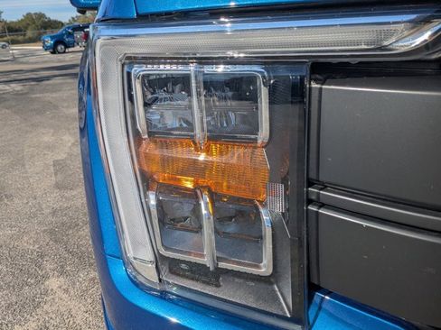 Certified 2022 Ford F150 Lariat image 11