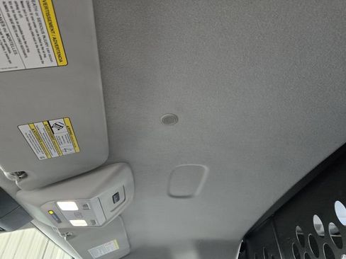 Used 2025 Ford Transit 250 Low Roof w/ Exterior Upgrade Package RWD image 24