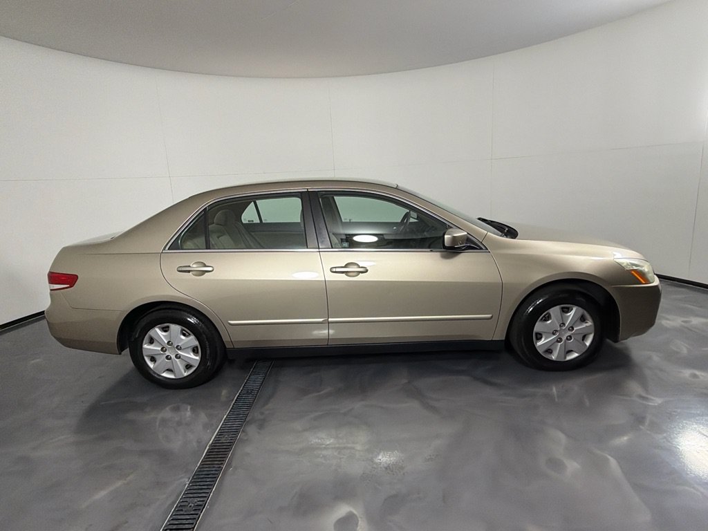 Used 2003 Honda Accord LX image 4