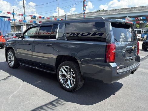 Used 2019 Chevrolet Suburban LT AWD/4WD image 6