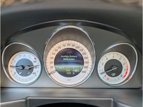 Used 2014 Mercedes-Benz GLK 350 4MATIC w/ Premium 1 Package image 20