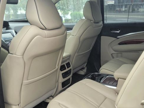 Used 2017 Acura MDX SH-AWD w/ Advance Package image 11