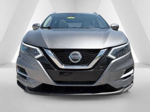 Used 2021 Nissan Rogue Sport SL w/ Premium Package AWD/4WD image 2