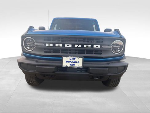 New 2025 Ford Bronco 4-Door image 10