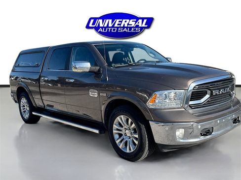 Used 2018 RAM 1500 Laramie Longhorn image 2