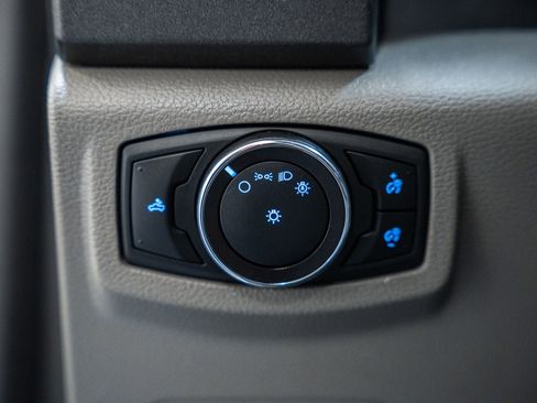 Used 2020 Ford F250 XL w/ STX Appearance Package image 46