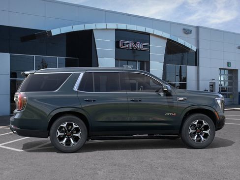 New 2026 GMC Yukon AT4 Ultimate w/ LPO, Floor Liner Package image 5