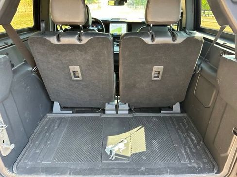 Used 2025 Ford Bronco Badlands AWD/4WD image 18