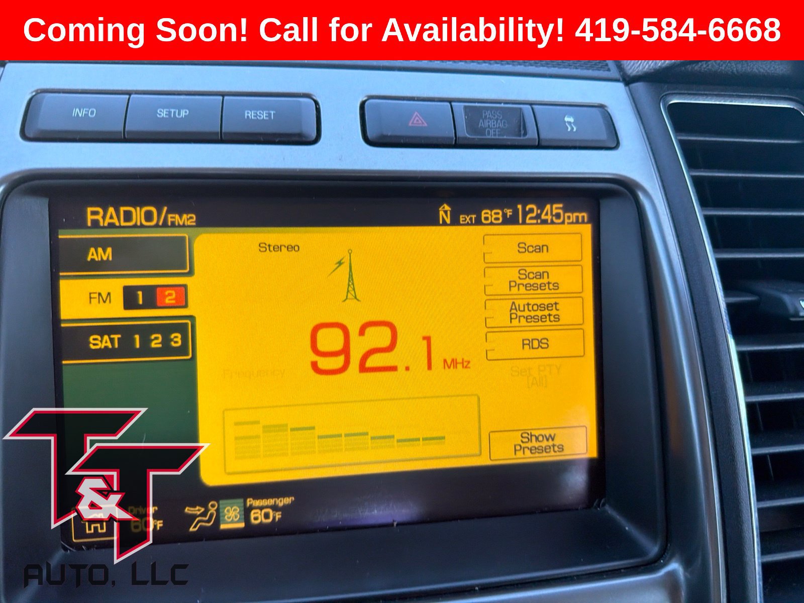 Used 2010 Ford Taurus Limited FWD image 7