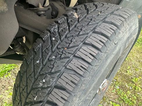 Used 1988 Toyota Pickup 4x4 Regular Cab image 40