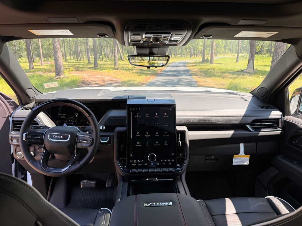 New 2026 GMC Yukon AT4 Ultimate w/ LPO, Floor Liner Package AWD/4WD image 21